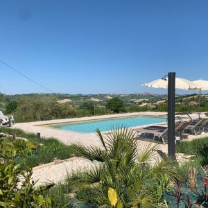 carlocarla-pool-4k